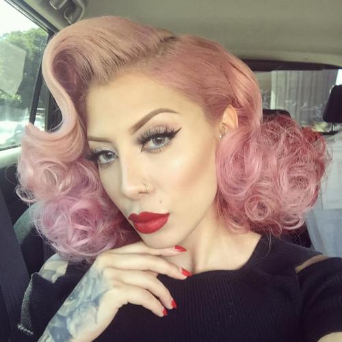 Macintosh HD:Users:brittanyloeffler:Downloads:Pin Up Hairstyles:40-funky-pin-up-hairstyle.jpg
